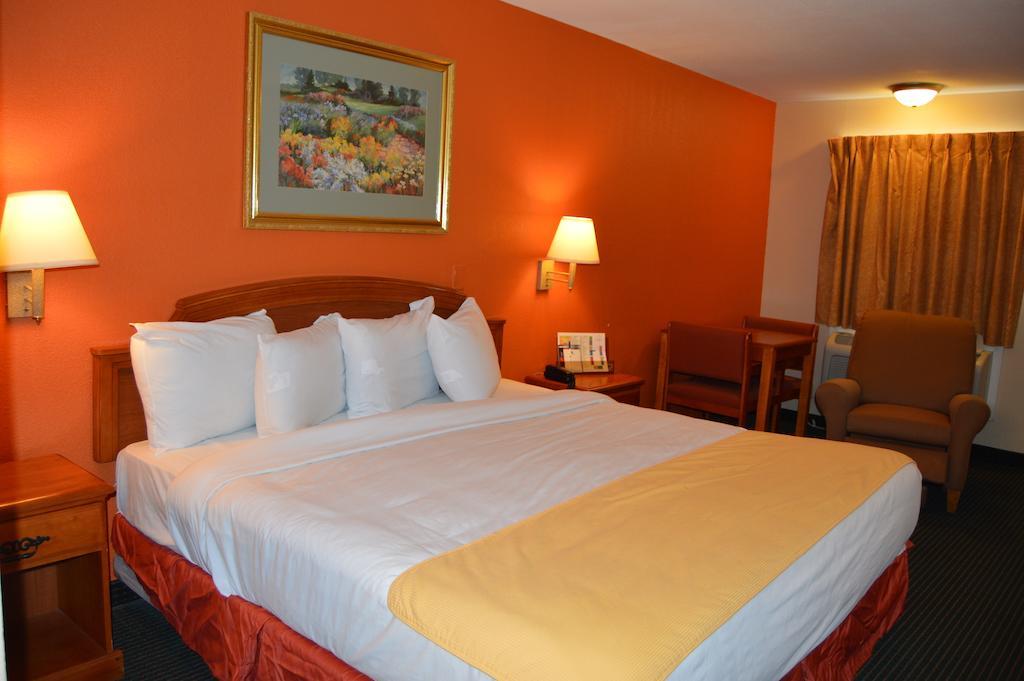 Americas Best Value Inn Gainesville Tx Szoba fotó