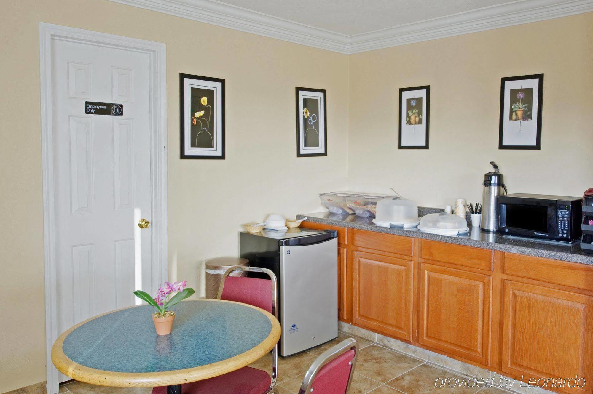 Americas Best Value Inn Gainesville Tx Étterem fotó